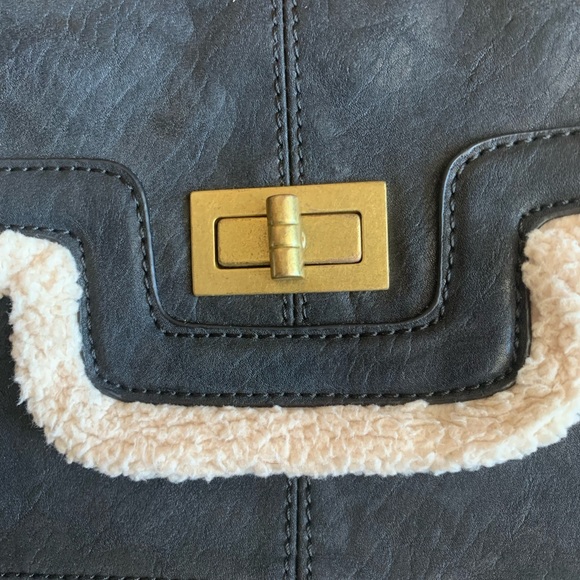 APT.9 Black bag. NWOT - Picture 2 of 9